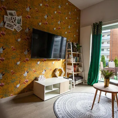 شقة Panorama De Lux Family